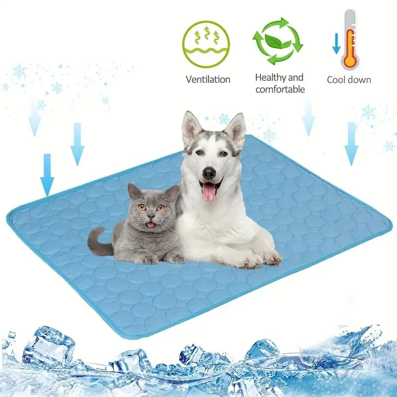 Self-Cooling Dog Mat – Lightweight, Washable & Summer-Ready