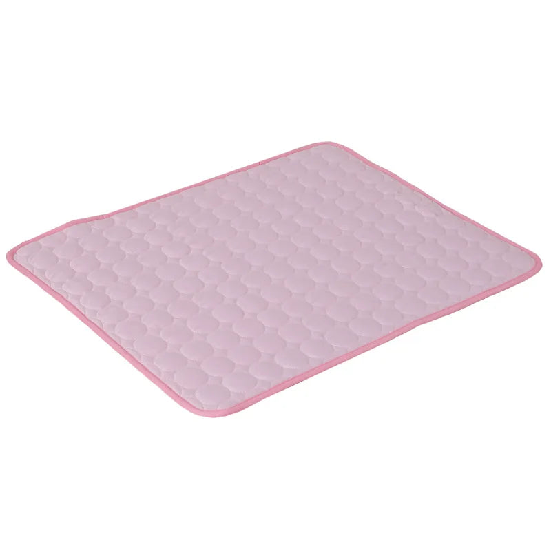 Self-Cooling Dog Mat – Lightweight, Washable & Summer-Ready